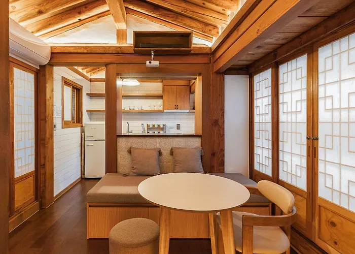 Villa Luxury Hanok Subtle Grace *